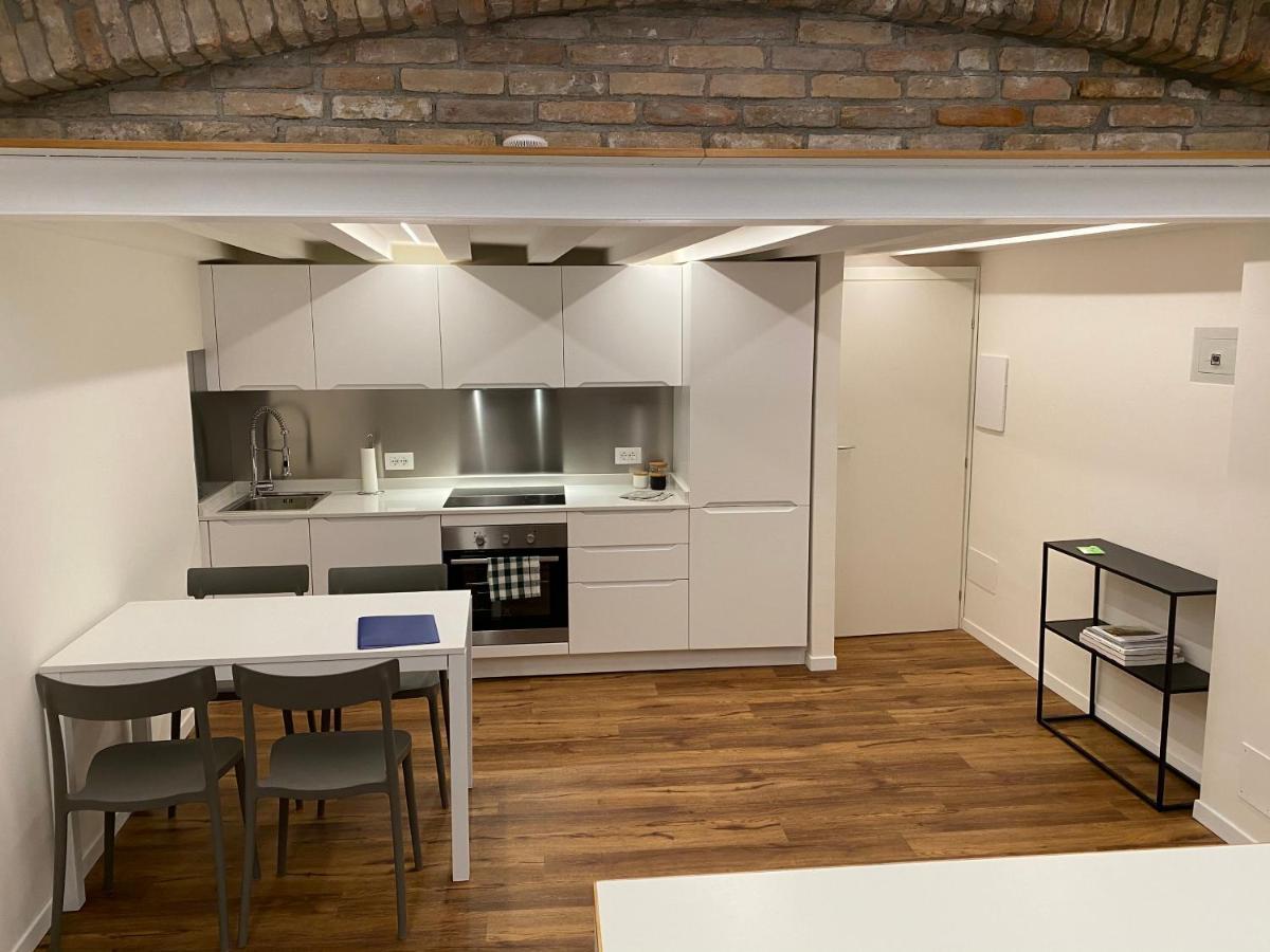 Ca' Delle Corti Apartment เวนิส ภายนอก รูปภาพ