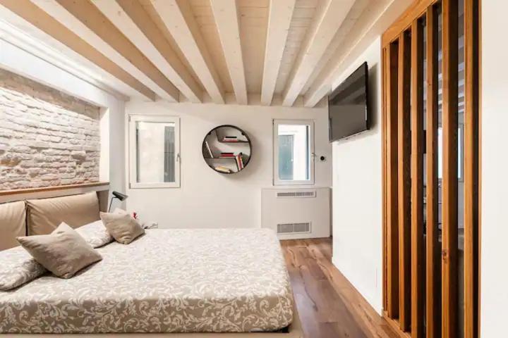 Ca' Delle Corti Apartment เวนิส ภายนอก รูปภาพ