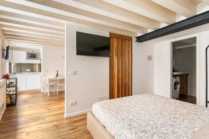 Ca' Delle Corti Apartment เวนิส ภายนอก รูปภาพ